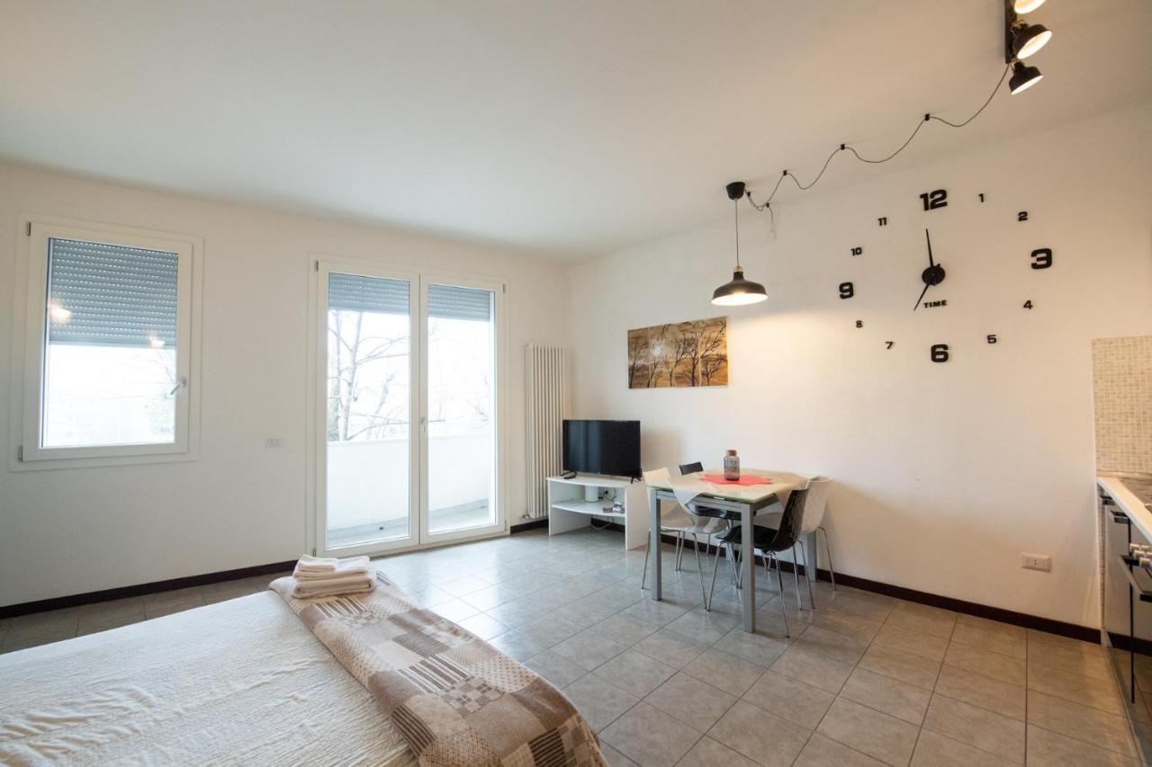 Appartamenti Maggiore Parma Luaran gambar